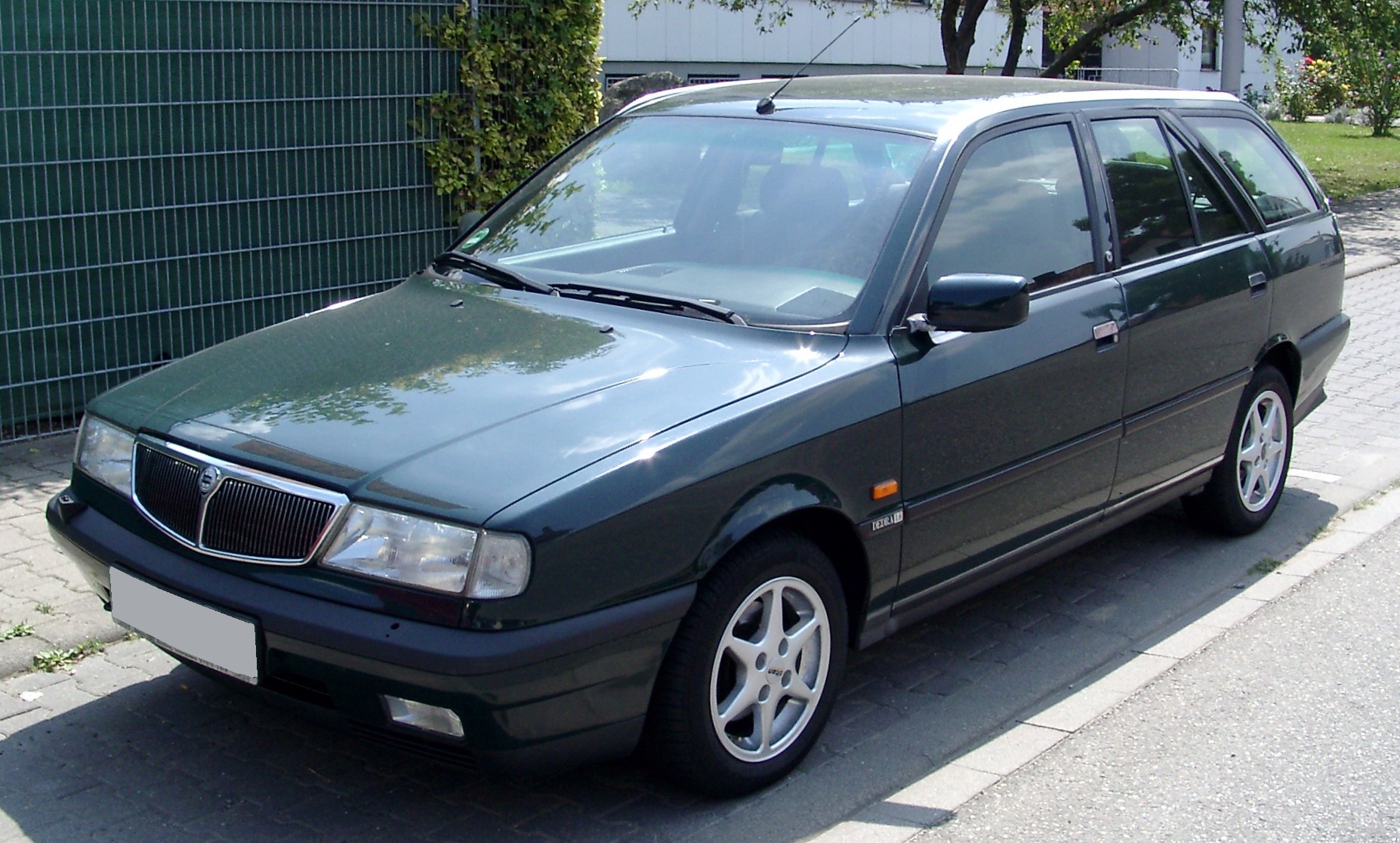 lancia-dedra-station-wagon-835-2-0-16v-4x4-139-hp